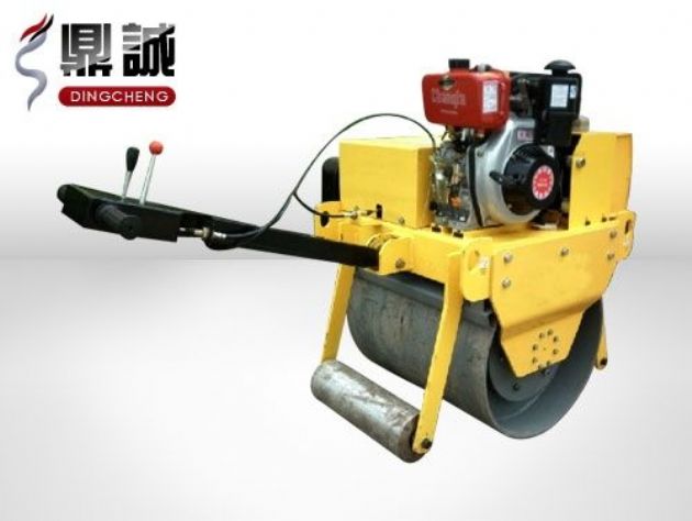 點(diǎn)擊查看詳細(xì)信息<br>標(biāo)題：重型手扶式單鋼輪壓路機(jī) 閱讀次數(shù)：13904