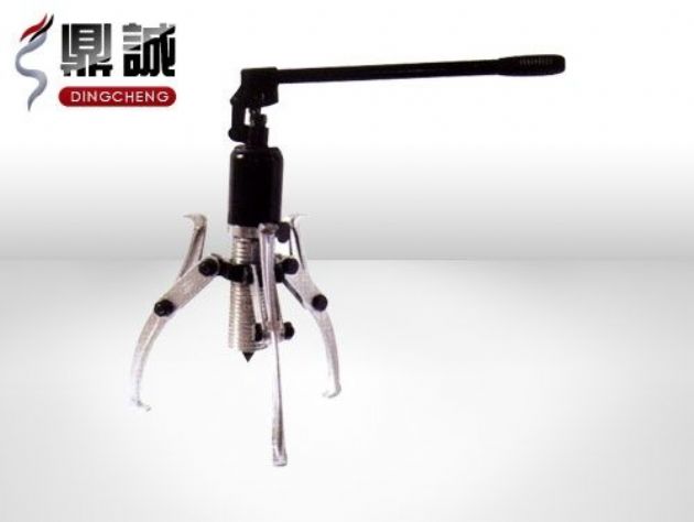 點(diǎn)擊查看詳細(xì)信息<br>標(biāo)題：整體式液壓拉馬 閱讀次數(shù)：5219